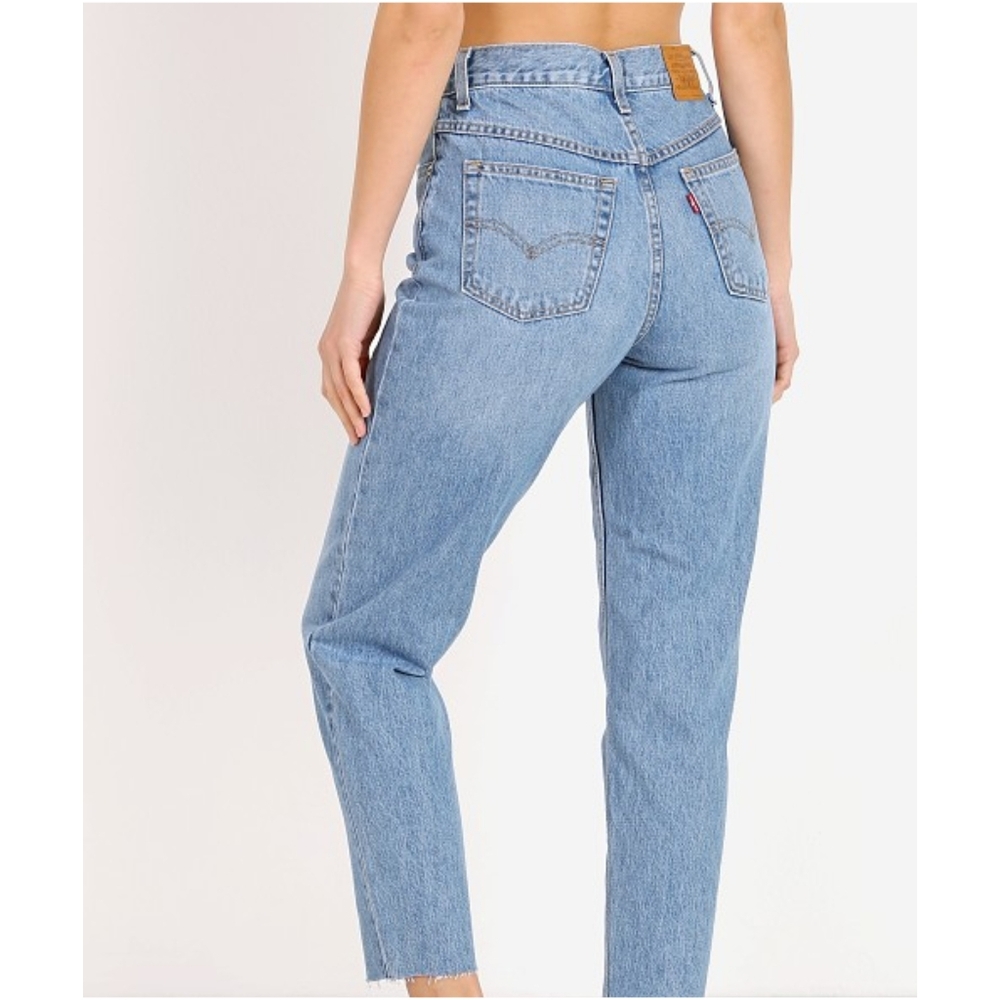 Levi's Jeans - Picture 14 of 15